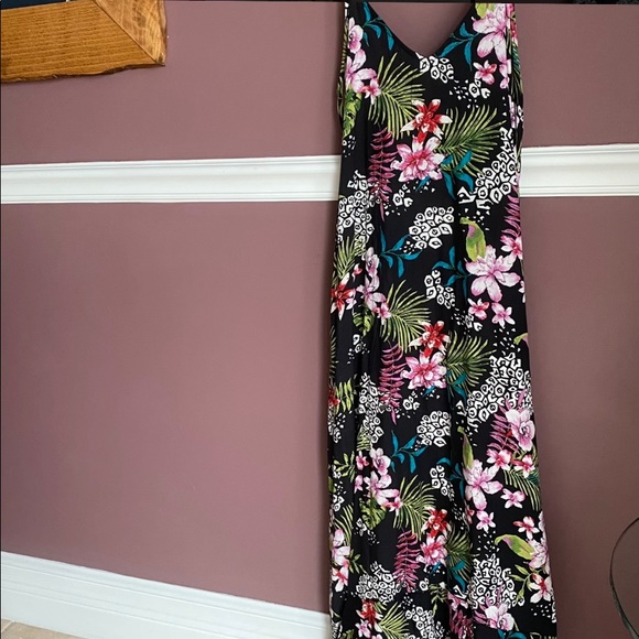 Boho Me Collection Spaghetti Strap High Low Ruffle Hem Floral Maxi Dress small - Picture 2 of 15
